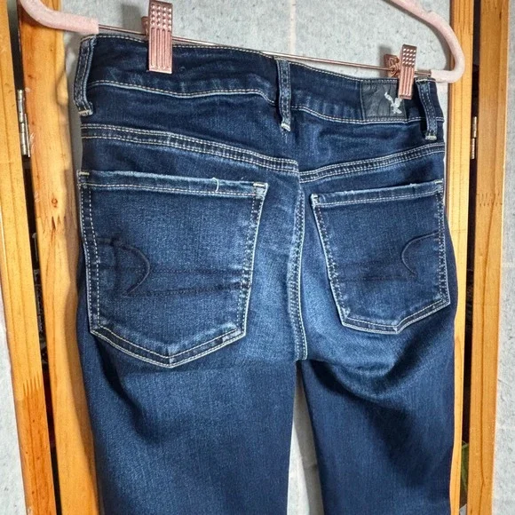 American Eagle Outfitters Women Jeans Dark Wash Skinny Fit Stretch Denim Size 4 - Picture 6 of 10
